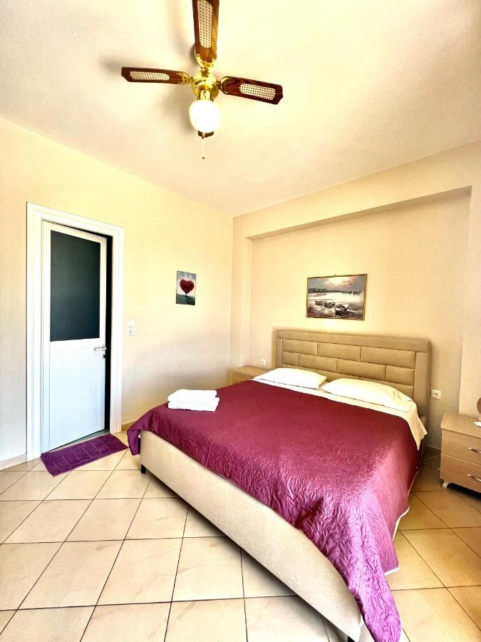 J&B Rooms Dhërmi Екстериор снимка